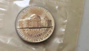 Original US Mint Philadelphia 1961 Set Coins Silver And Copper. - Picture 1 of 3