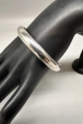 Sterling Silver 925 Bangle Bracket 7mm  Size 8 - Image 1 of 4