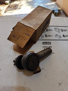 NOS GM 458480 RH Tie Rod Socket 1985-91 K10 K20 K30 V10 V20 Blazer Chevrolet GMC - Picture 1 of 9