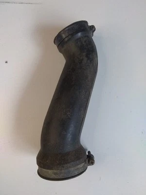 Yamaha Moto 4 225 YFM 225 1986 86 air box Case cleaner Boot Tube Hose Clamp Clip - Image 1 of 4