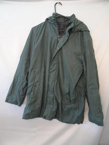 Chaqueta DKNY Para Hombre Mediana Verde Con Capucha Acolchada Forrada Parka Abrigo Exterior Urbano - Imagen 1 de 14