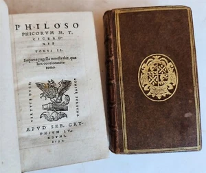 1548-1551 CICERO WORKS 2 VOLUMES antique DECORATIVE ARMORIAL BINDINGS - Imagen 1 de 7
