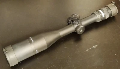 Mira para rifle Trijicon AccuPoint TR-23 5-20x50 mm, tubo de 30 mm, segundo plano focal Foto 1 de 4