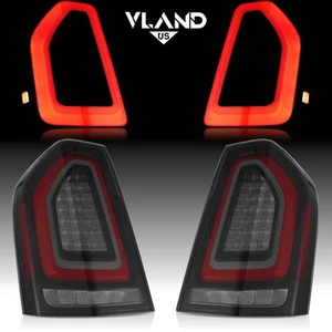 Par de luces traseras LED ahumadas VLAND para Chrysler 300 2011-2014 con animación de arranque - Imagen 1 de 13