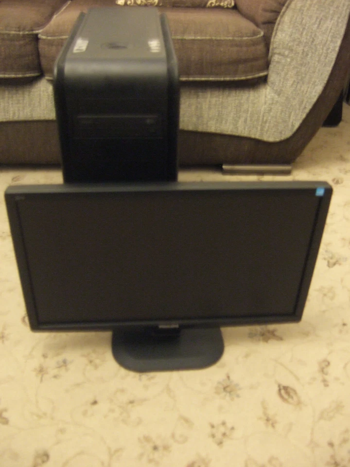 gaming pc amd fx 8350 16gb ram 1tb hdd 120gb ssd with monitor - Image 1 of 4