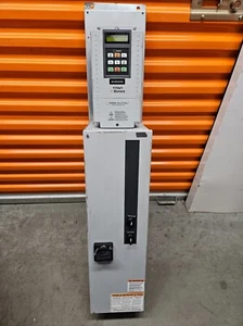 Titan Cerus CI-007-P4 3PH 7.5HP 9.6KVA VFD Motor Controller & Enclosure - Picture 1 of 11