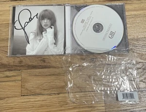 Tortured Poets Department CD + Bonus Track The Manuscript With Hand Signed Photo - Picture 1 of 1