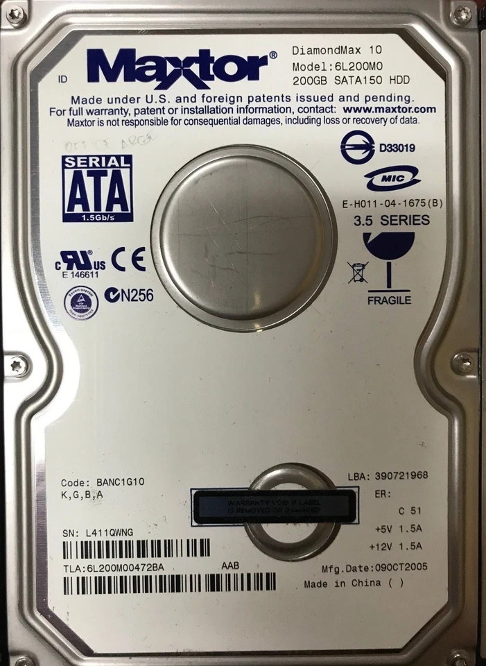 Maxtor - 6L200MO - 8MB Cache 3.5" 7200rpm 200GB SATA Internal Hard Drive - Image 1 of 1
