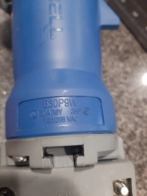 Hubbell HBL530P9W PIN & SLEEVE - Image 1 of 4