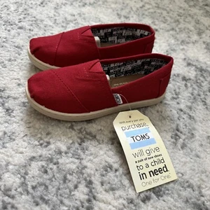Tom’s Kids Shoes Alpargatas Classic Canvas Red Unisex Sneakers Youth 13 - Picture 1 of 5