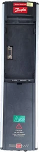 Unidad de frecuencia variable Danfoss VLT5002 175Z0536 2,1 kVA VFD 380-500 V AC, IP20 - Imagen 1 de 4
