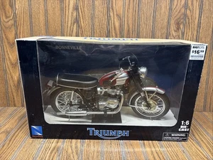 VTG NewRay Triumph 1:6 Scale Motorcycle Diecast Cycle Bike Red Black #48963 2003 - Picture 1 of 17