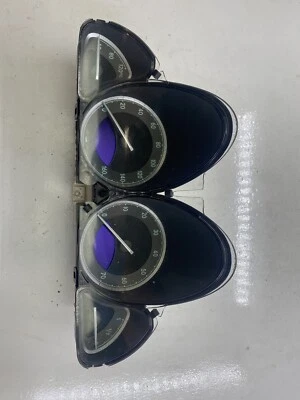 MERCEDES SL500 R230 5.0 V8 CUADRO DE INSTRUMENTOS A2305402211 160 MPH Foto 1 de 4