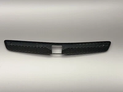 Parachoques delantero Saturn Sky 2007-2010 rejilla superior moldura OEM 10364293 Foto 1 de 4