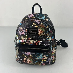 Mini mochila Disney Loungefly Disneyland 2018 con titular de pase anual súper rara - Imagen 1 de 11