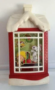 HALLMARK SNOOPY'S CHRISTMAS DANCE PARTY TABLETOP DECORATION - PEANUTS - Picture 1 of 4