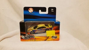 2001 Hot Wheels Racing Australian Grand Prix Pace Car HOLDEN Yellow w/PR5 Spokes - Picture 1 of 7