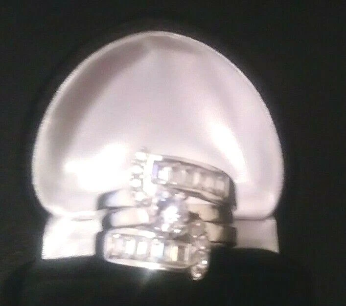 БЕЛОЕ ЗОЛОТО ПЛАКИРОВАННЫЙ LAB СОЗДАНО S. КРУГЛЫЙ БАГЕТ БРИЛЛИАНТ ОБРУЧАЛЬНОЕ КОЛЬЦО КОМПЛЕКТ + БОНУС! - Изображение 1 из 1