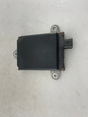 Fabricante de equipamento original | 2015 - 2017 Subaru Legacy Outback módulo de ponto cego traseiro sensor #87611AL00 - Imagem 1 de 3