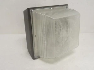 184646 New-No Box; John Bean 375047A LED Light Fixture - Picture 1 of 4