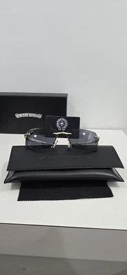 Gafas de sol cuadradas Cromo Corazones negras/grises lentes degradadas Foto 1 de 4