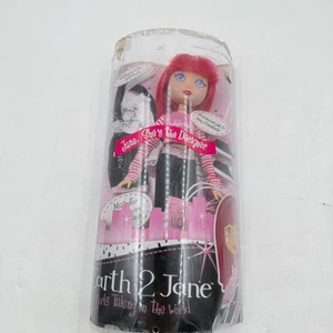 Jane Puppe Earth 2 Jane Girls Taking on the World selten Modedesigner Neu im Karton - Bild 1 von 6