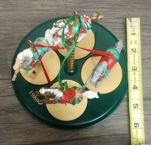 PUNZE ☀KOMPLETTSATZ☀ KARUSSELL PFERD Ornament mit Aufsteller 1989 #1 #2 #3 #4 - Bild 1 von 11
