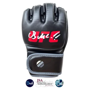 Brandon Moreno signed UFC Glove Flyweight Champion Autogramm JSA COA Proof - Bild 1 von 5