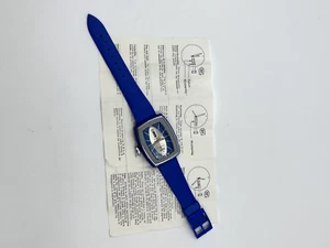 Claro Blue fiberglass vintage manual wind up watch NOS including instructions - Imagen 1 de 8