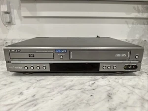 Samsung DVD-V2000 DVD-VCR Combo Tested Working No Remote - Picture 1 of 11