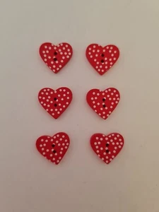 6 red spotted heart shaped wooden buttons 15 mm - Picture 1 of 1