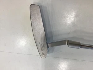 Scotty Cameron STUDIO STAINLESS NEWPORT 34 in Right Handed - Picture 1 of 5