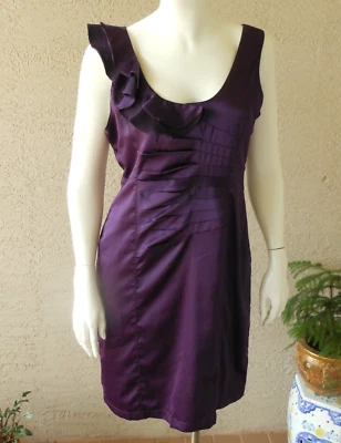 Vestido ESLEY Púrpura Sedoso Talla 8/M Sin Mangas Volantes Ocasión Especial Foto 1 de 4