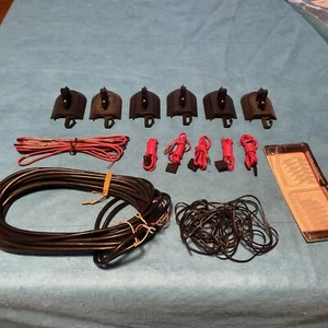 Pezzi elettrici modello treno pezzi fili interruttori transistor connettori ecc. - Foto 1 di 8