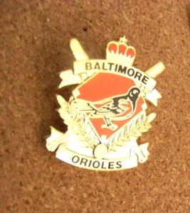 Baltimore Orioles logo crest lapel pin v2 1997 MLB - Picture 1 of 10