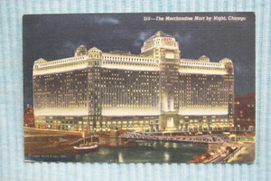 The Merchandise Mart by Night - Chicago, Illinois - Imagen 1 de 2