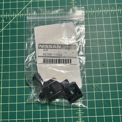 Clip sensor temperatura aire Altima Máxima original Nissan 2004-2019 92280-7Y000 Foto 1 de 2