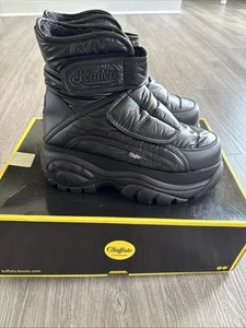 Buffalo London Puffer Boots - Bild 1 von 10