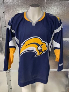 Buffalo Sabres Hockey Jersey - Adult Medium - CCM Vintage - Stitched - NHL - Picture 1 of 11