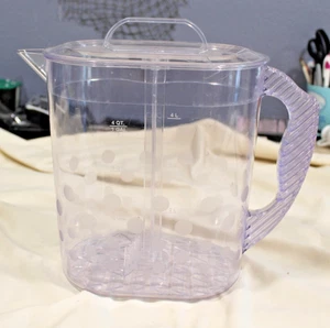 Pampered Chef Schnellrührkrug gepunktet 2276 1 Gallone Familiengröße Hergestellt in den USA - Bild 1 von 4
