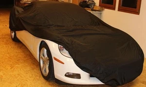 Movendi Vollgarage Car-Cover Satin Black für Chevrolet Corvette C6 - Picture 1 of 3
