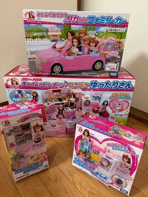 Set auto e cucina famiglia Licca-chan - Immagine 1 di 4