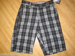 NUEVO* VOLCOM Big Youth PANTALONES CORTOS DE TABLERO Niños 10 25 - Imagen 1 de 2
