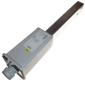 Schneider KBA40ABD4 Canalis Busbar End Feed Unit 40A 3L+N+PE Right Mounting - Picture 1 of 3