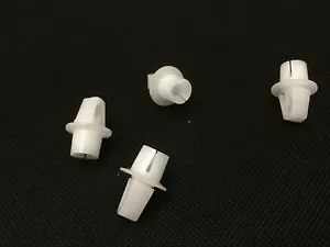 NEW Fiat Headlamp Headlight Fastener 4x Clip 127 128 126 131 Strada Ritmo Lancia - Picture 1 of 1