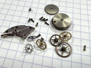 Universal Geneve 262 lot spare parts vintage watch - Bild 1 von 6