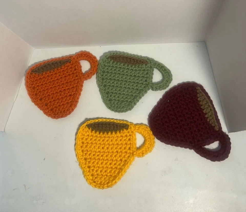 Juego de 4 posavasos para tazas de café Foto 1 de 1