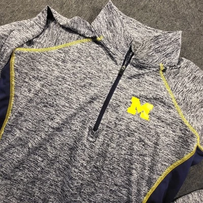 Michigan Wolverines 1/4 Zip Pullover  Women's XL 16-18 NCAA Russell Athletics  - Image 1 of 4