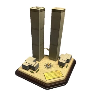 Danbury Mint Twin Towers World Trade Center 9/11 Memorial NYC 10" - Bild 1 von 10