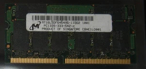 512MB MICRON SDRAM 133MHz PC-133 SO-DIMM 144-pol. CL2 MT16LSDF6464HG-133D2 3,3V - Picture 1 of 1